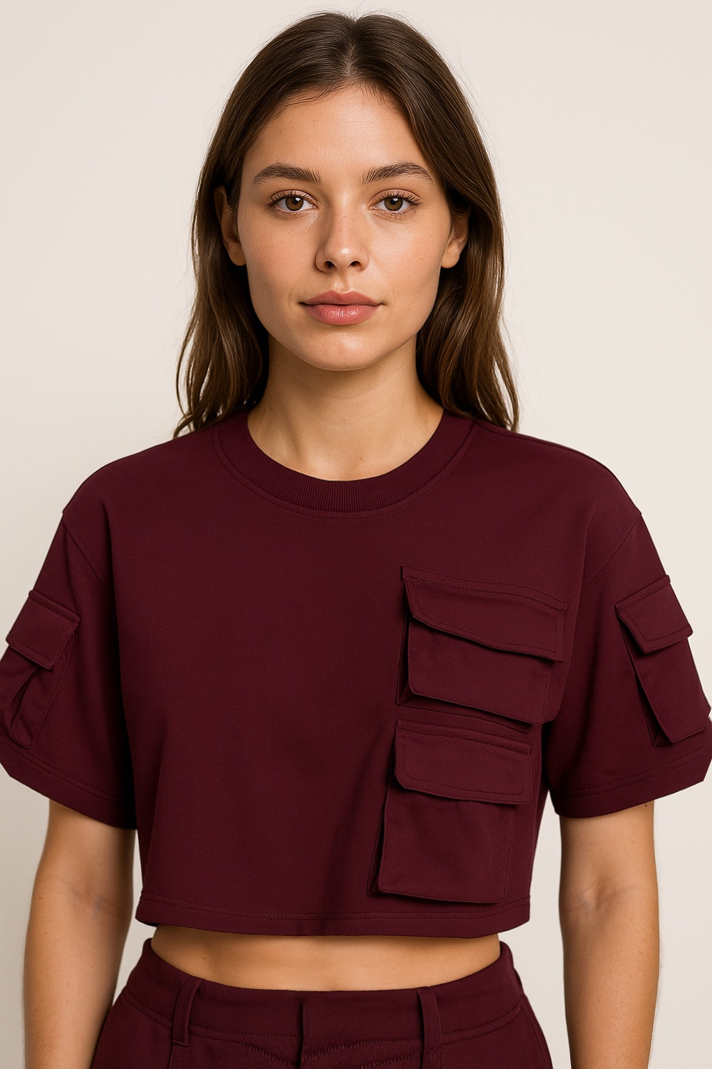 Bordo Kargo Cepli Crop Tişört
