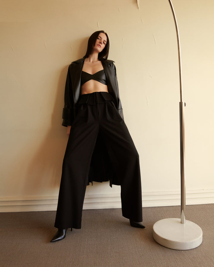 SİYAH VEGAN DERİ TRENCHCOAT