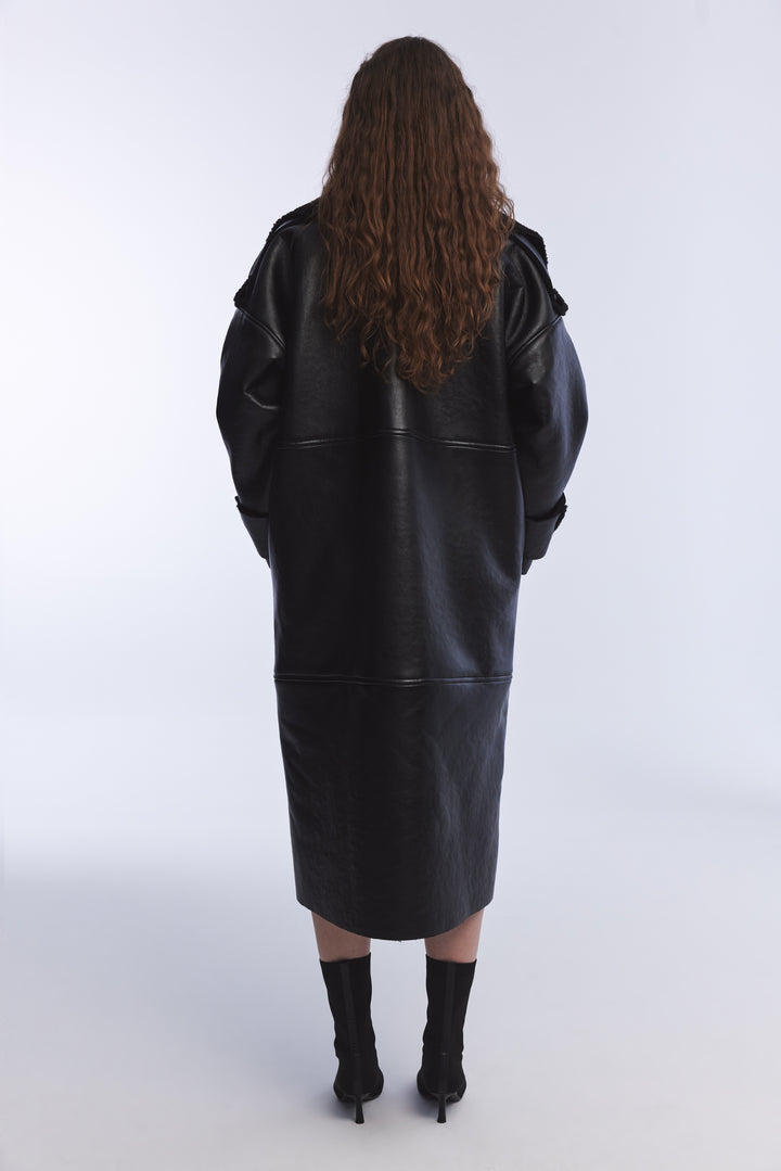 SİYAH FAUX SHEARLING UZUN OVERSIZE KABAN