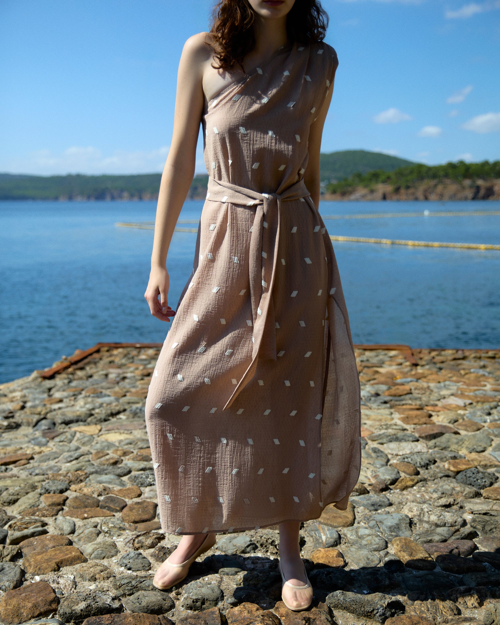 Helen Bej Elbise – SELMACILEK